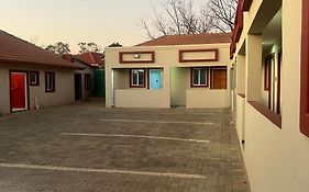 Goldwell Airport Lodge